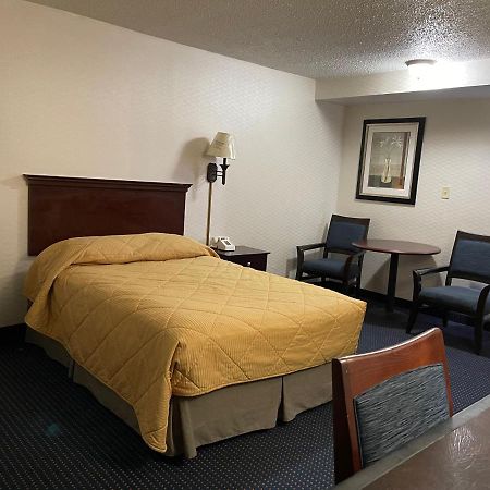 Budget Inn Темпъл Хилс Екстериор снимка