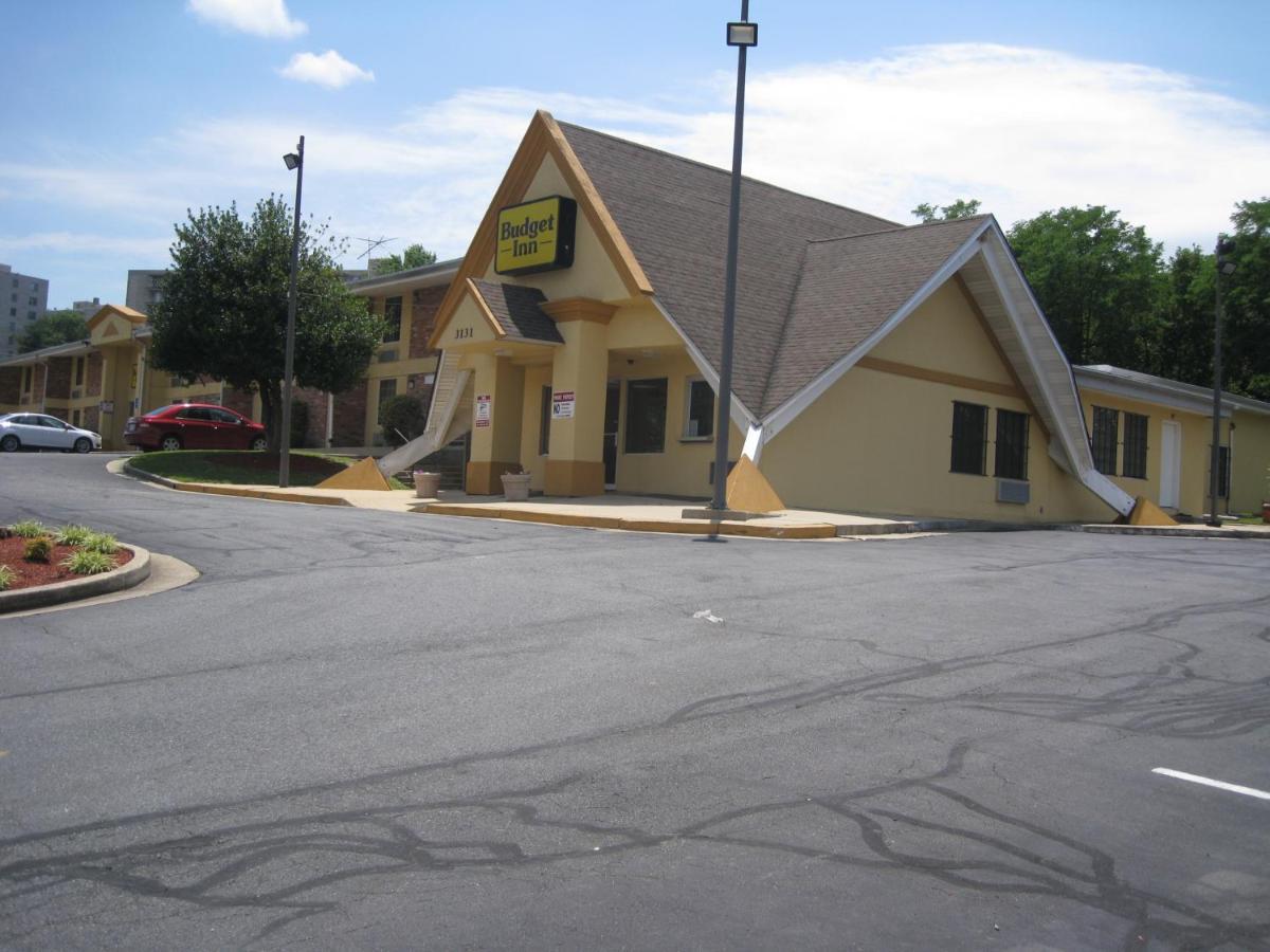 Budget Inn Темпъл Хилс Екстериор снимка