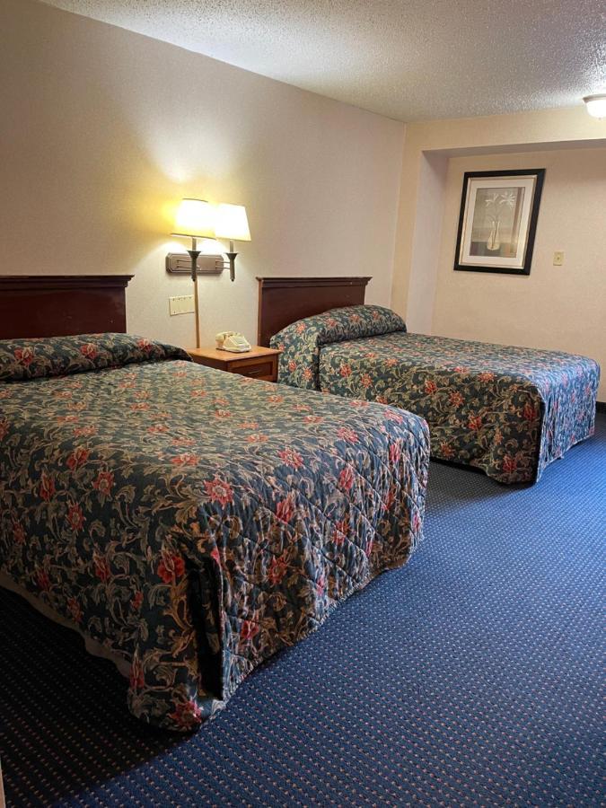 Budget Inn Темпъл Хилс Екстериор снимка